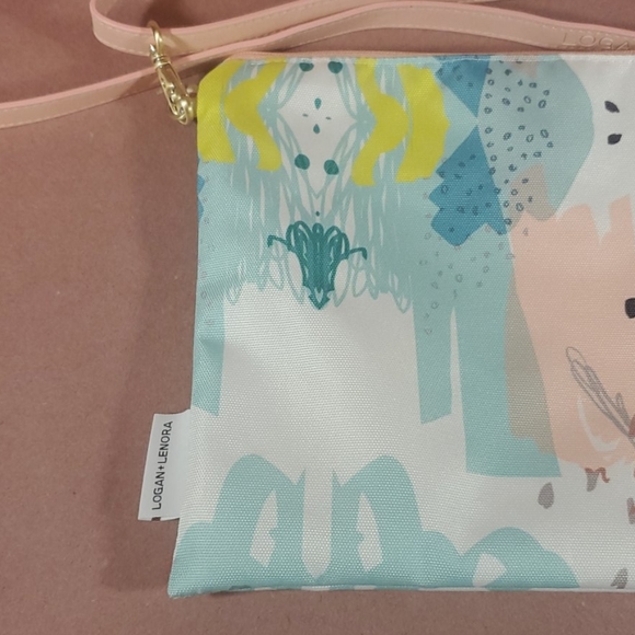 Logan + Lenora Painterly Flat Convertible Clutch - Picture 5 of 8